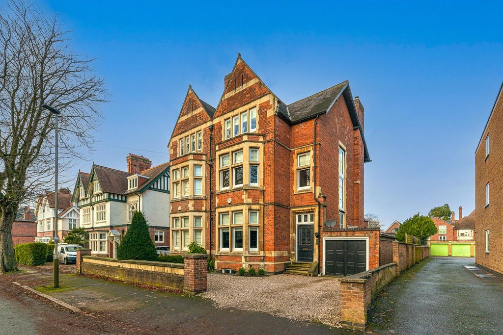 Property photo 1 of 36 Image 06_.Jpg