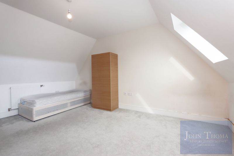 Additional image 17 of 6 bed detached house to rentOlive Grove, Chigwell IG7