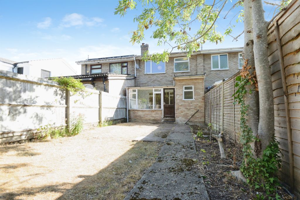 Property photo 3 of 14