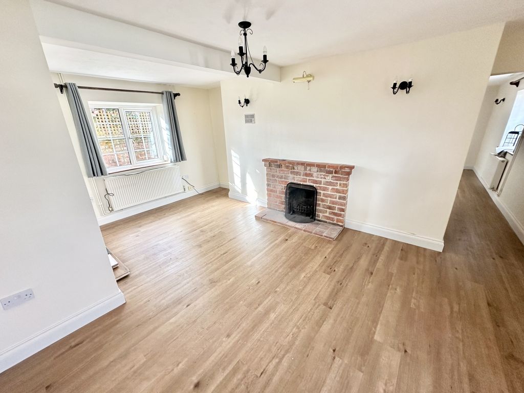 Property photo 2 of 8 Hawq3066