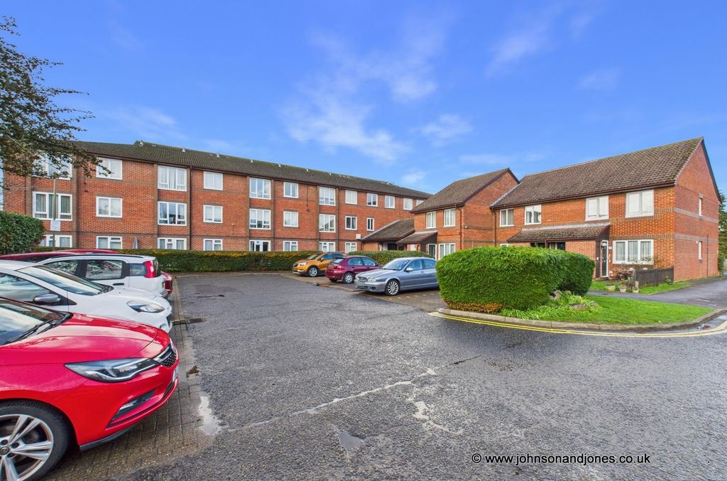 Property photo 1 of 9 1 Front.Jpg