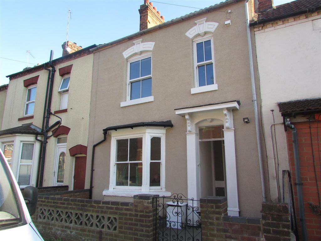 Property photo 1 of 7 Mill Road 001.Jpg