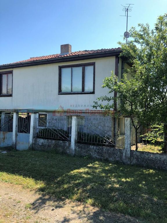 Property photo 1 of 6