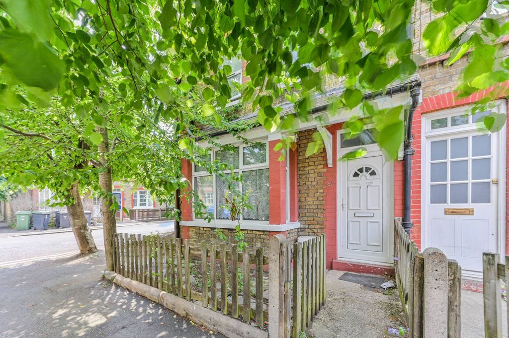 Property photo 2 of 15