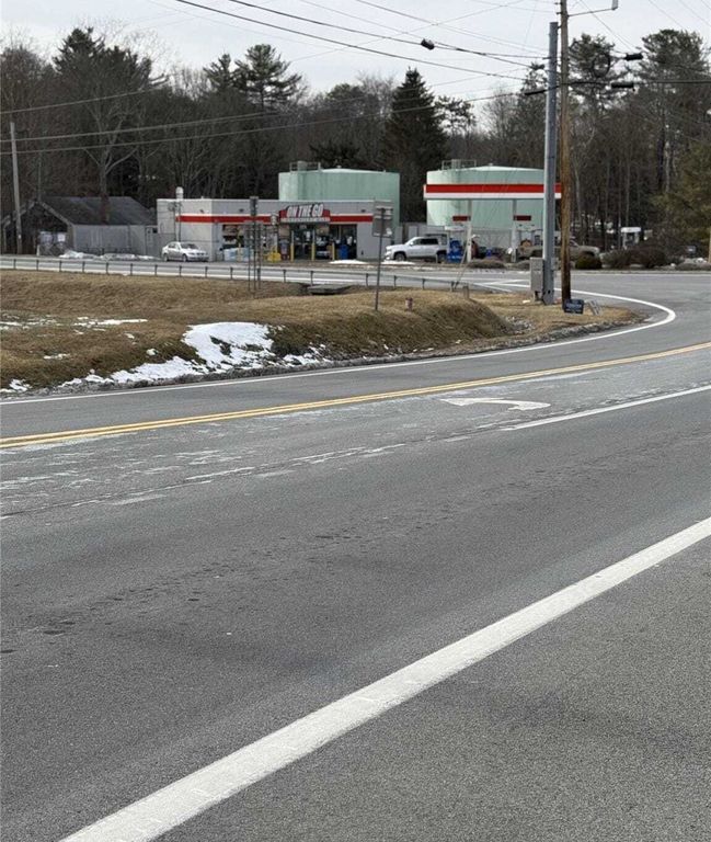 Property photo 3 of 8 <Alttext/>