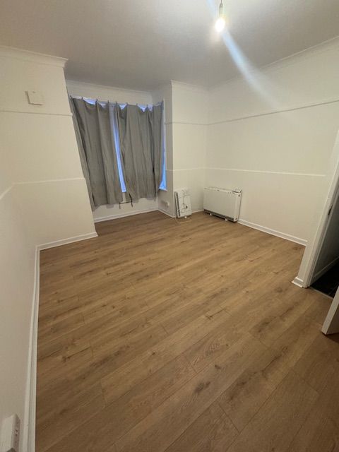 Property photo 2 of 4 Img_1225