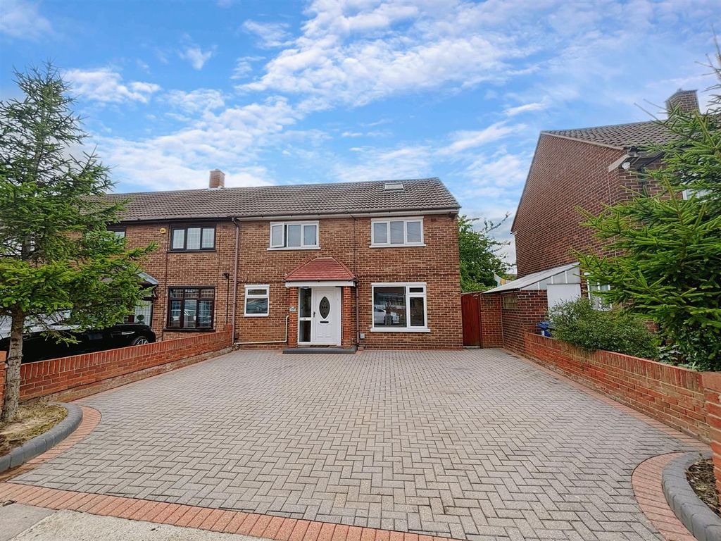 Property photo 1 of 24
