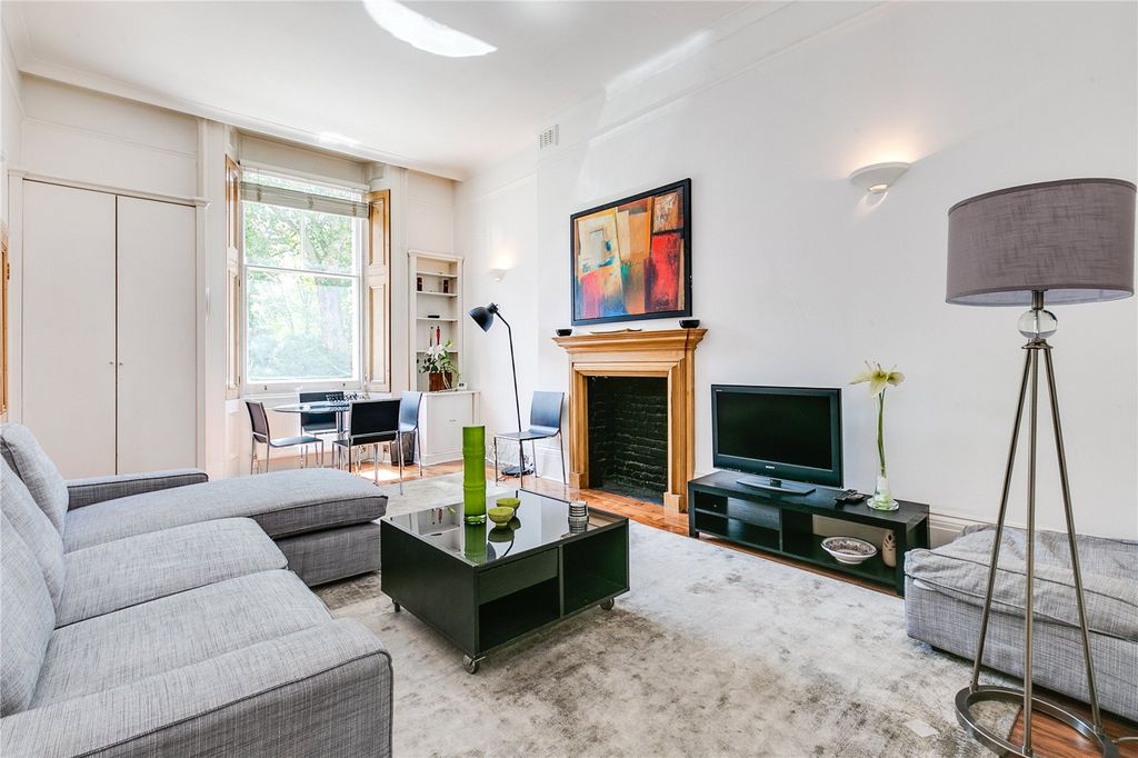 Property photo 2 of 7