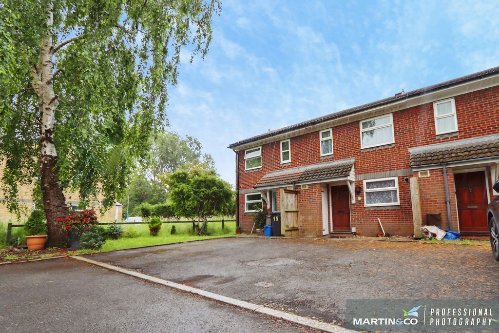 Property photo 1 of 15