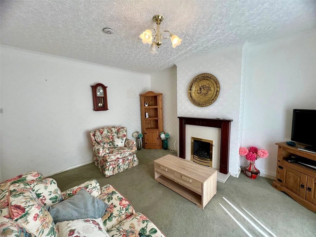 Property photo 3 of 30 Picture No. 27