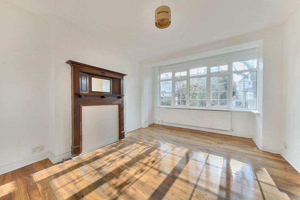 Property photo 2 of 17 1422384-13-69A844...