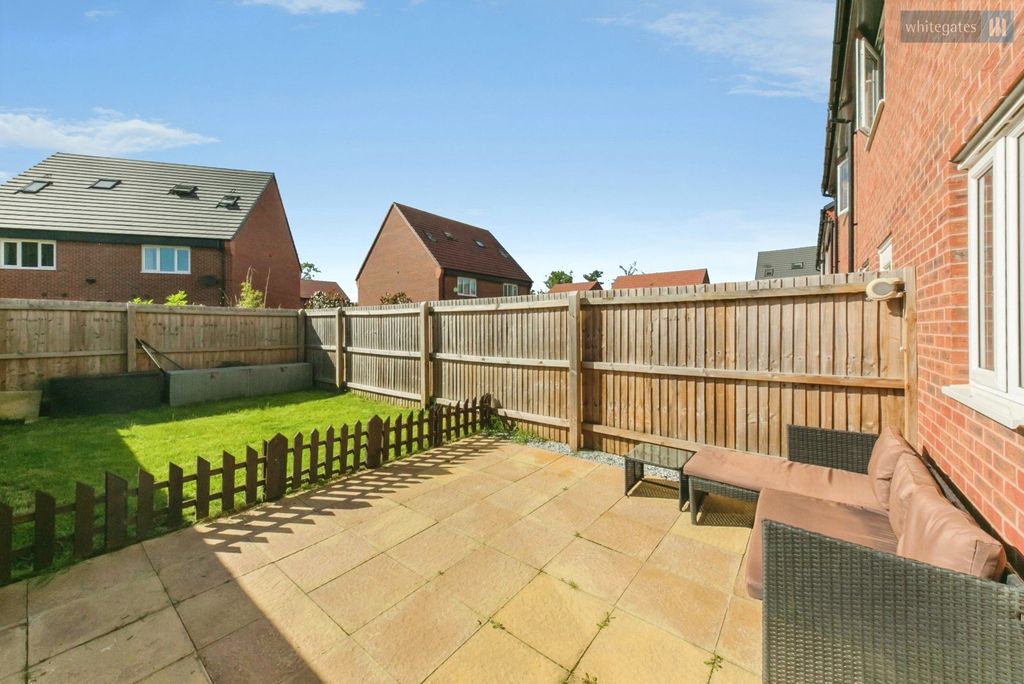 Property photo 2 of 14 Pbox-Img.Jpg