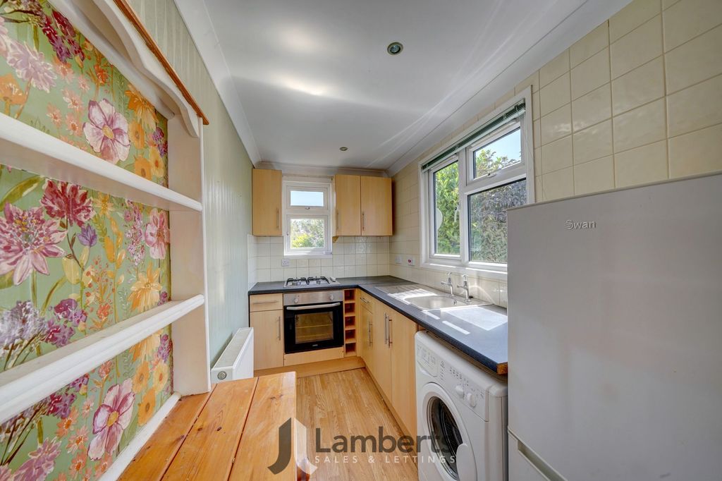 Property photo 2 of 13 Kitchen