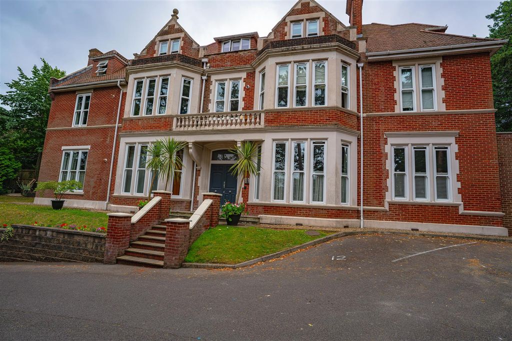 Property photo 1 of 12 Wjd05311-Enhanced-Nr.Jpg