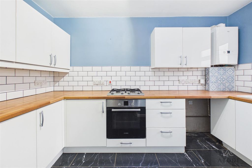 Property photo 3 of 23 Cam02544G0-Pr0357-Still002.Jpg