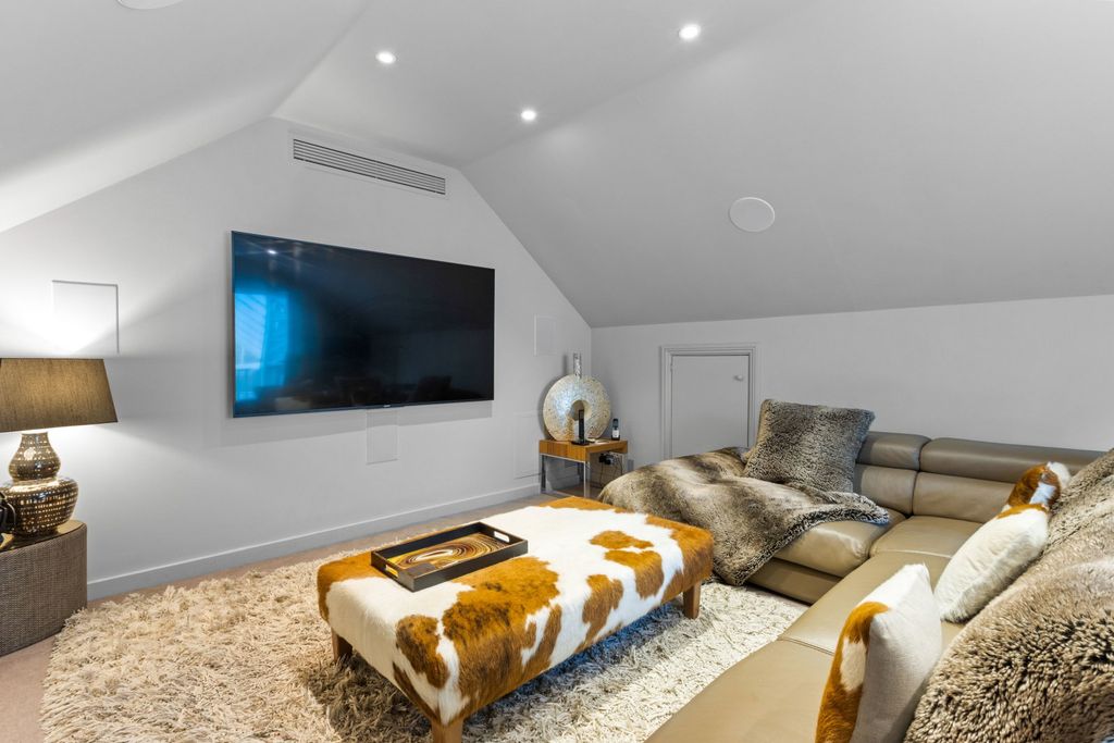 Additional image 19 of 5 bed detached house for salePine Coombe, Croydon CR0