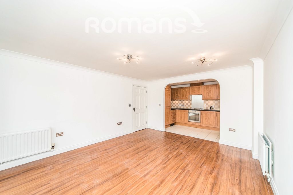 Property photo 3 of 10 Property Image