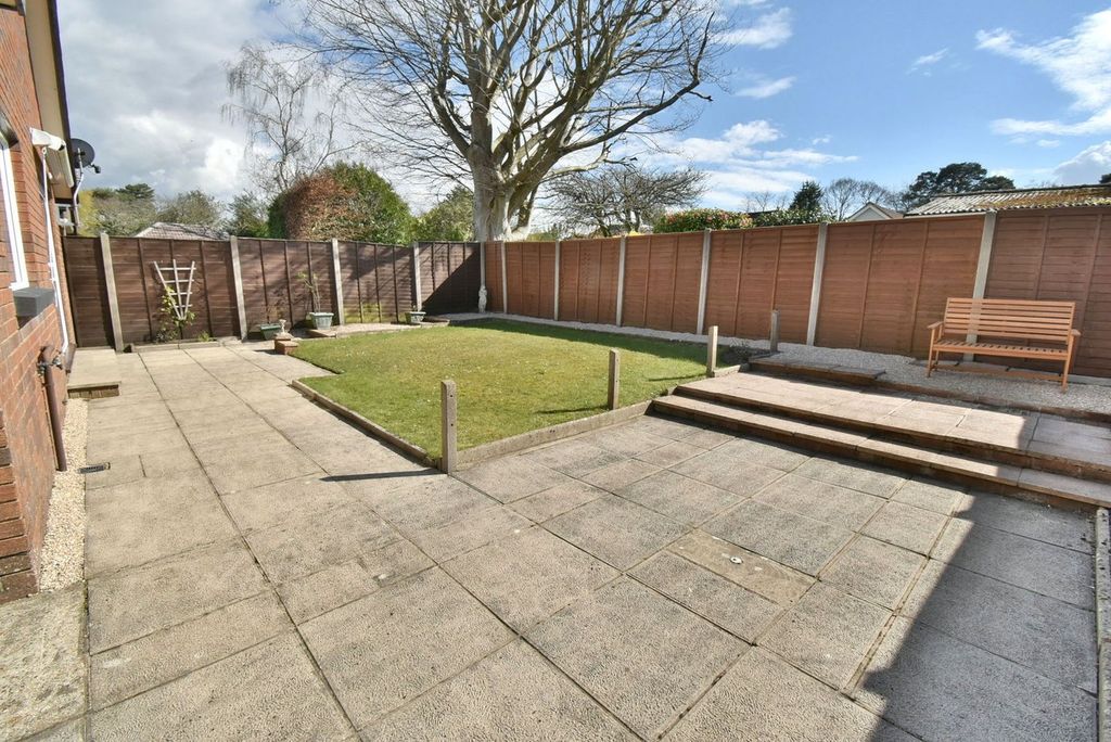 Property photo 3 of 20