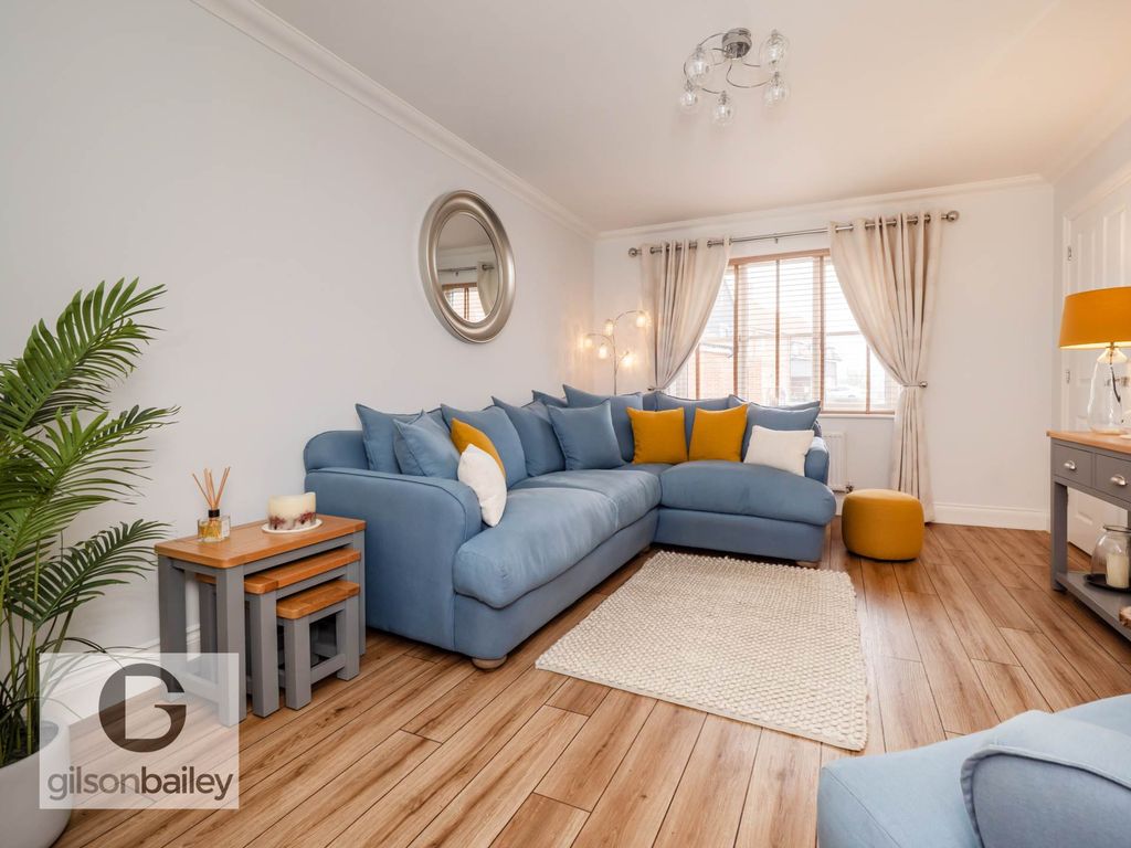 Property photo 3 of 17