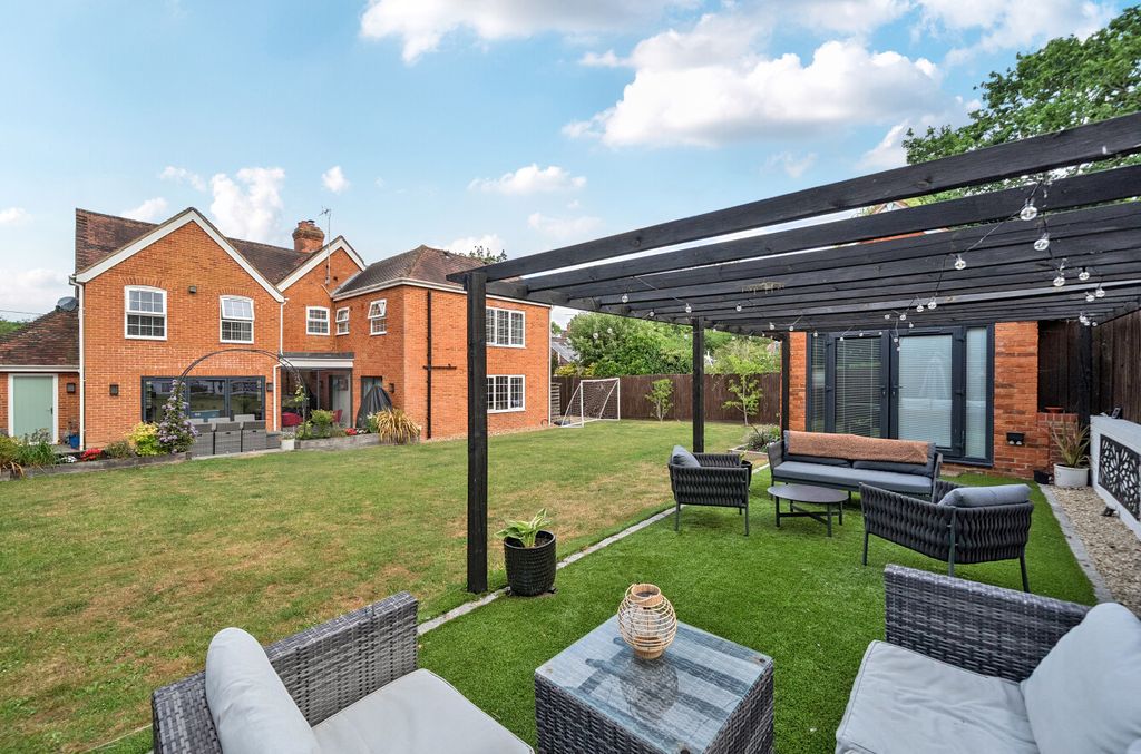 Property photo 2 of 39 1467493-26-6A1d4E...