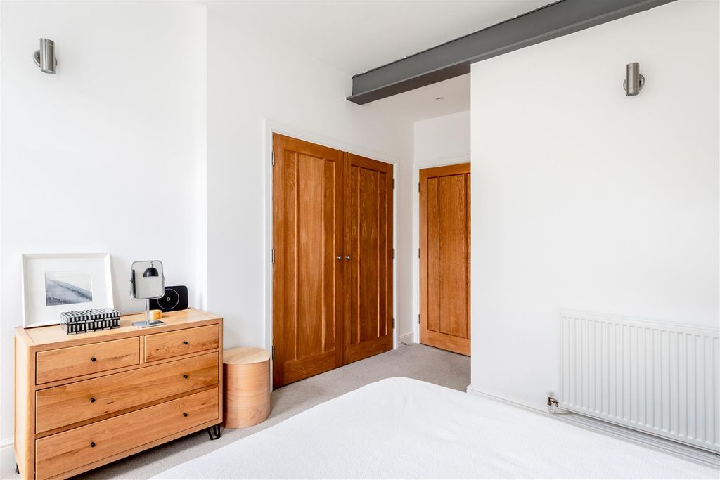 Additional image 10 of 2 bed flat for saleStation Quarter Apartments, Boltro Road, Haywards Heath RH16