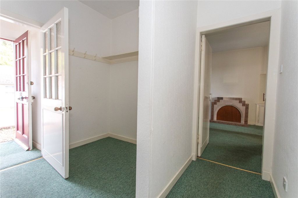 Property photo 2 of 15 Picture No. 02