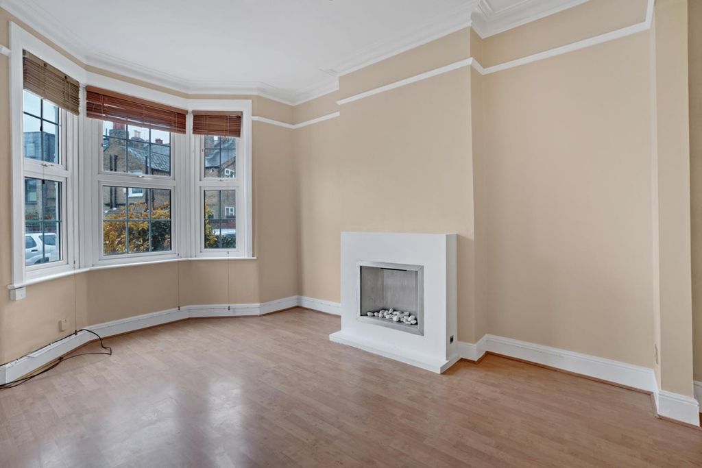 Property photo 2 of 13 Dsc05465-Dsc05467.Jpg