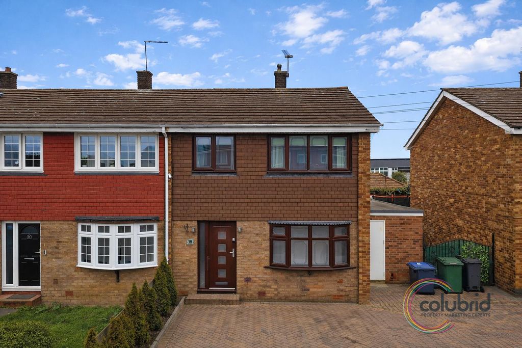 Property photo 1 of 15