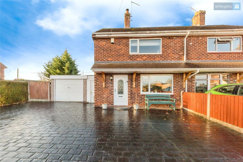 Property photo 1 of 17 Picture No. 24