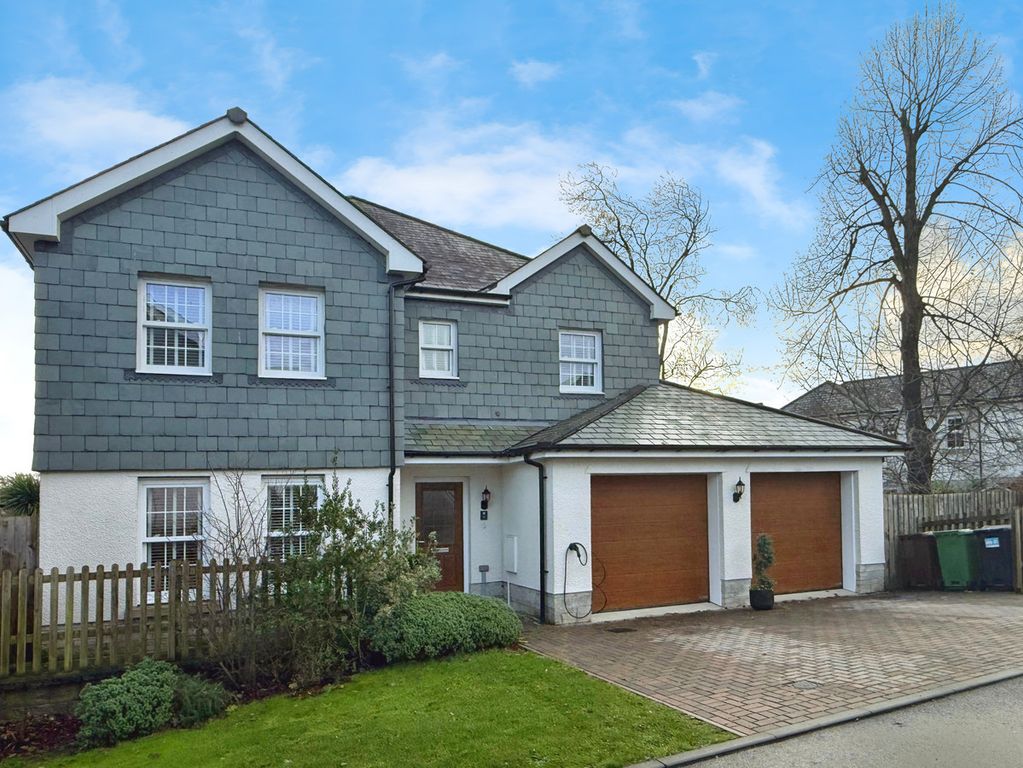 Property photo 1 of 21