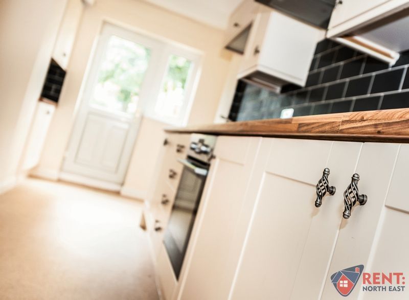 Property photo 1 of 16 Photo 16