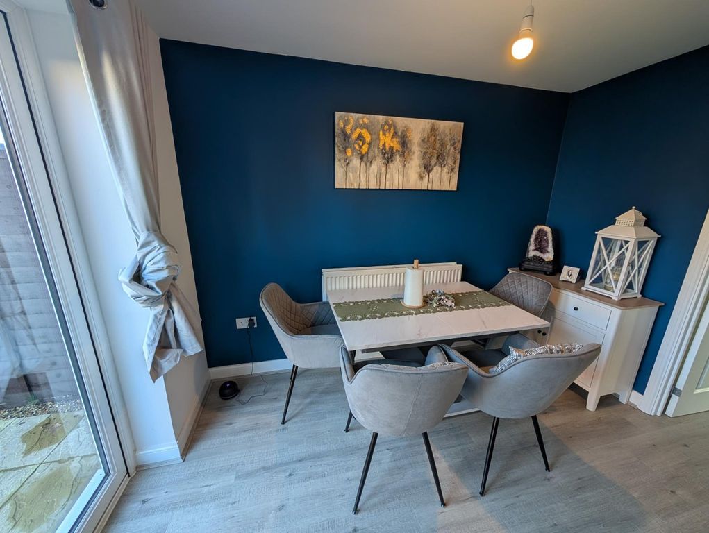 Property photo 3 of 13 Picture 3