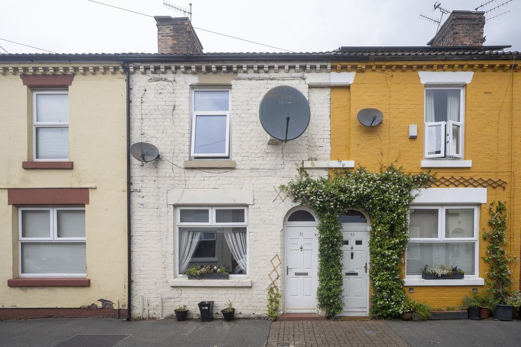 Property photo 1 of 29