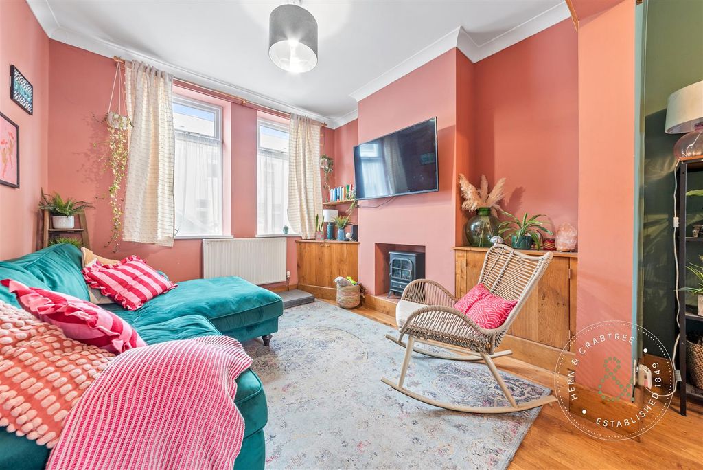 Property photo 2 of 29 Ethel-Street-16.Jpg