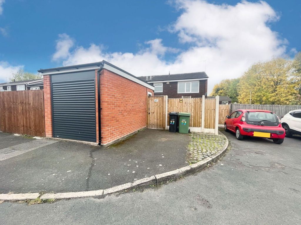 Property photo 3 of 24