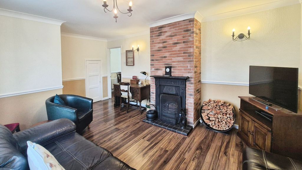 Property photo 3 of 19 98A981c3-1000094841