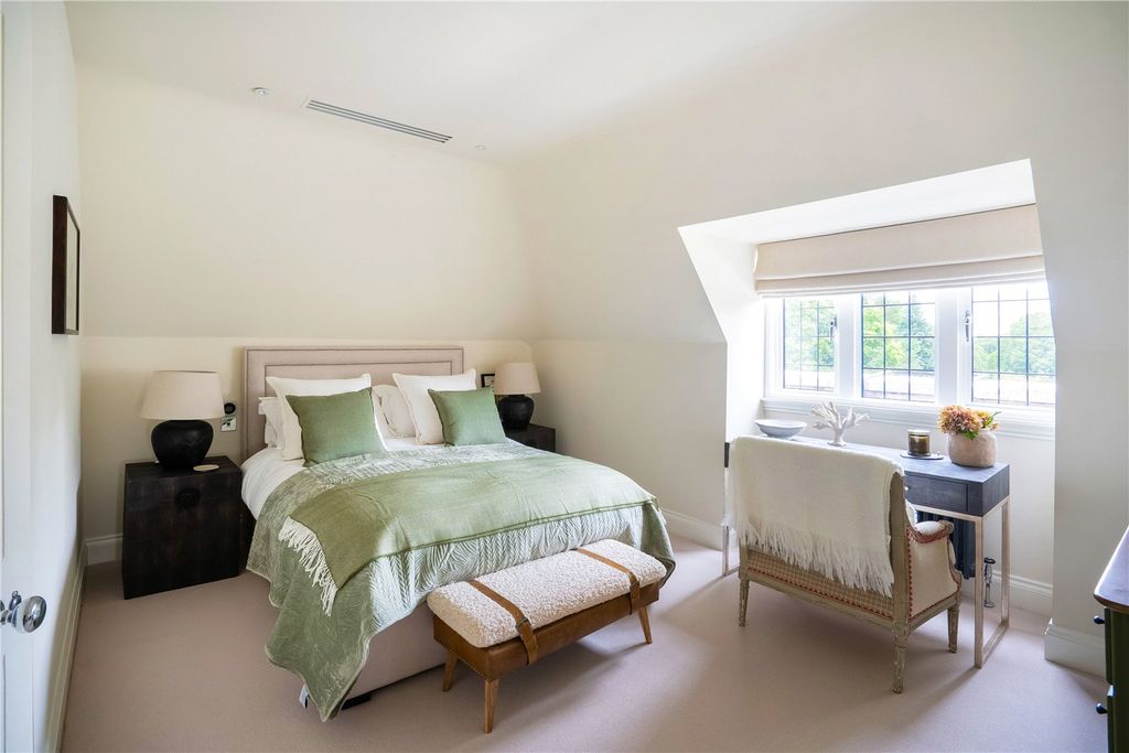 Additional image 25 of 6 bed detached house for saleDurford Wood, Petersfield, Hampshire GU31