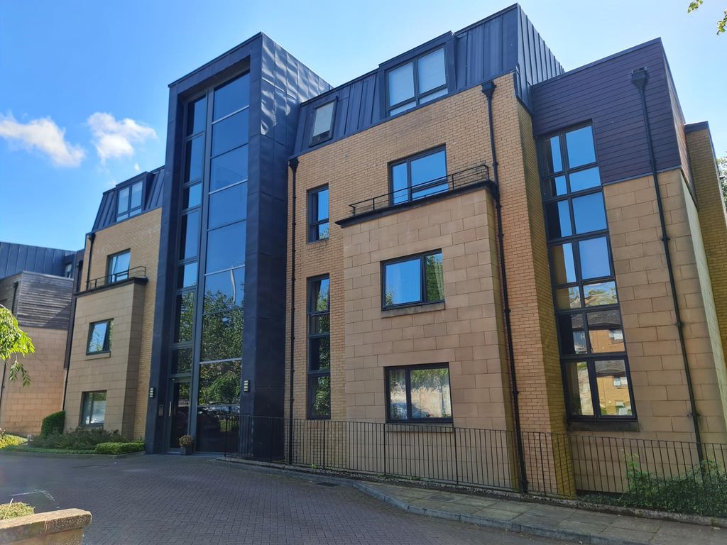 Property photo 1 of 20 External