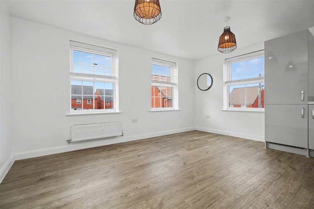 Property photo 3 of 14 Img_5611.Jpg