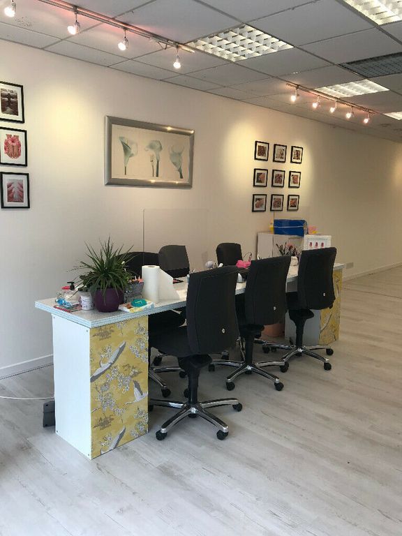 Property photo 2 of 6