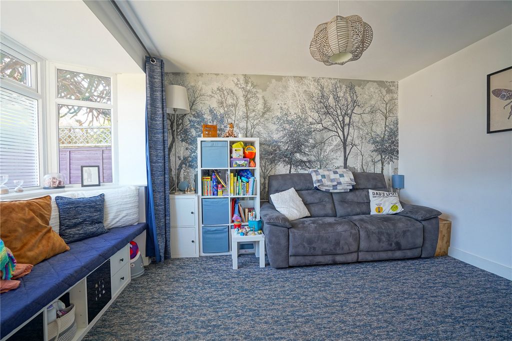 Property photo 3 of 15 Picture No. 09