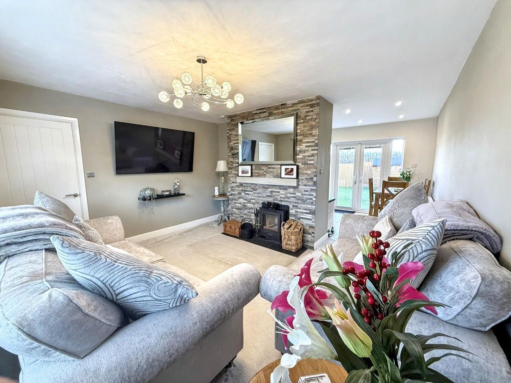 Property photo 2 of 36 4808856