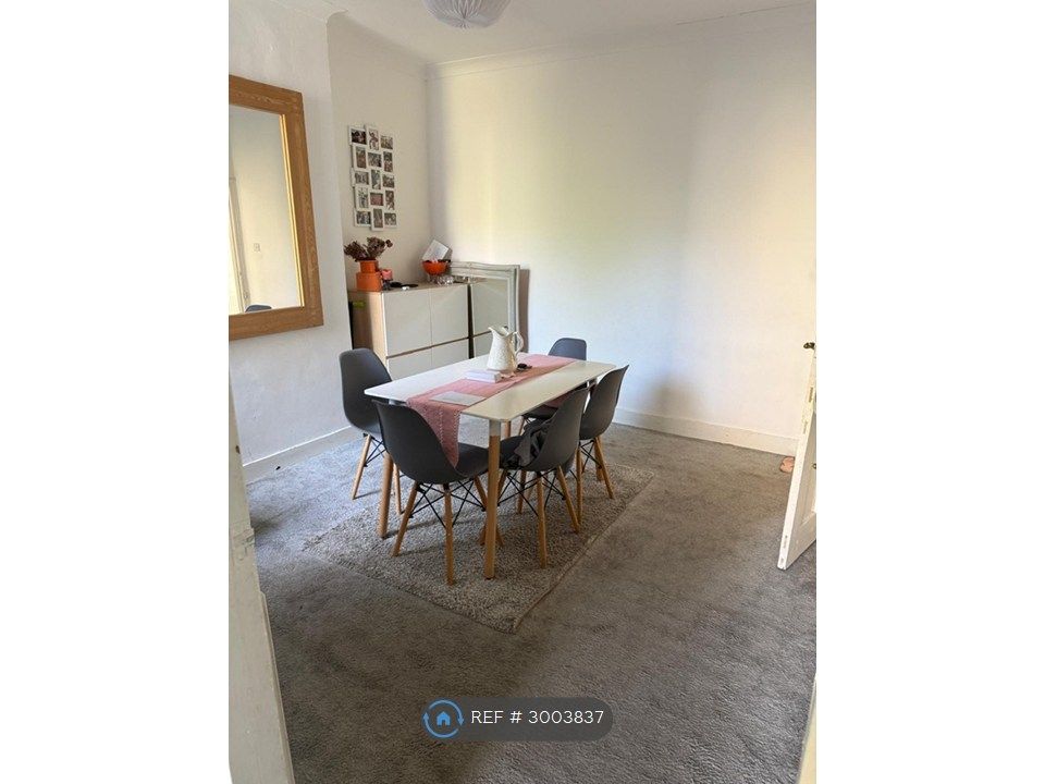 Property photo 1 of 22 Back Reception Room Recent Photo