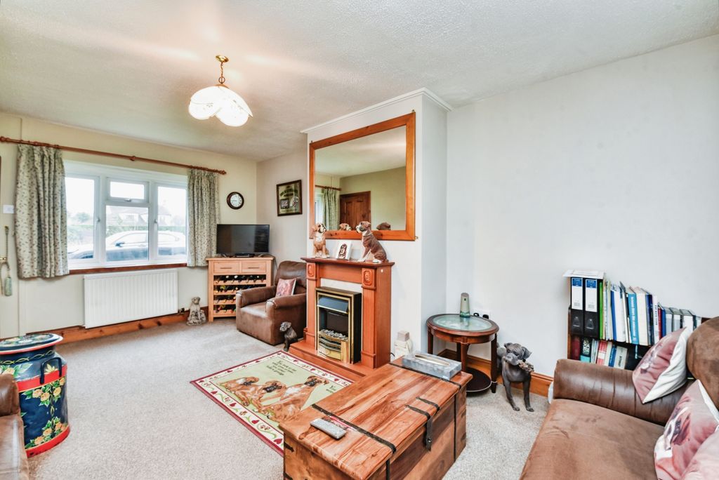 Property photo 2 of 18 Photography