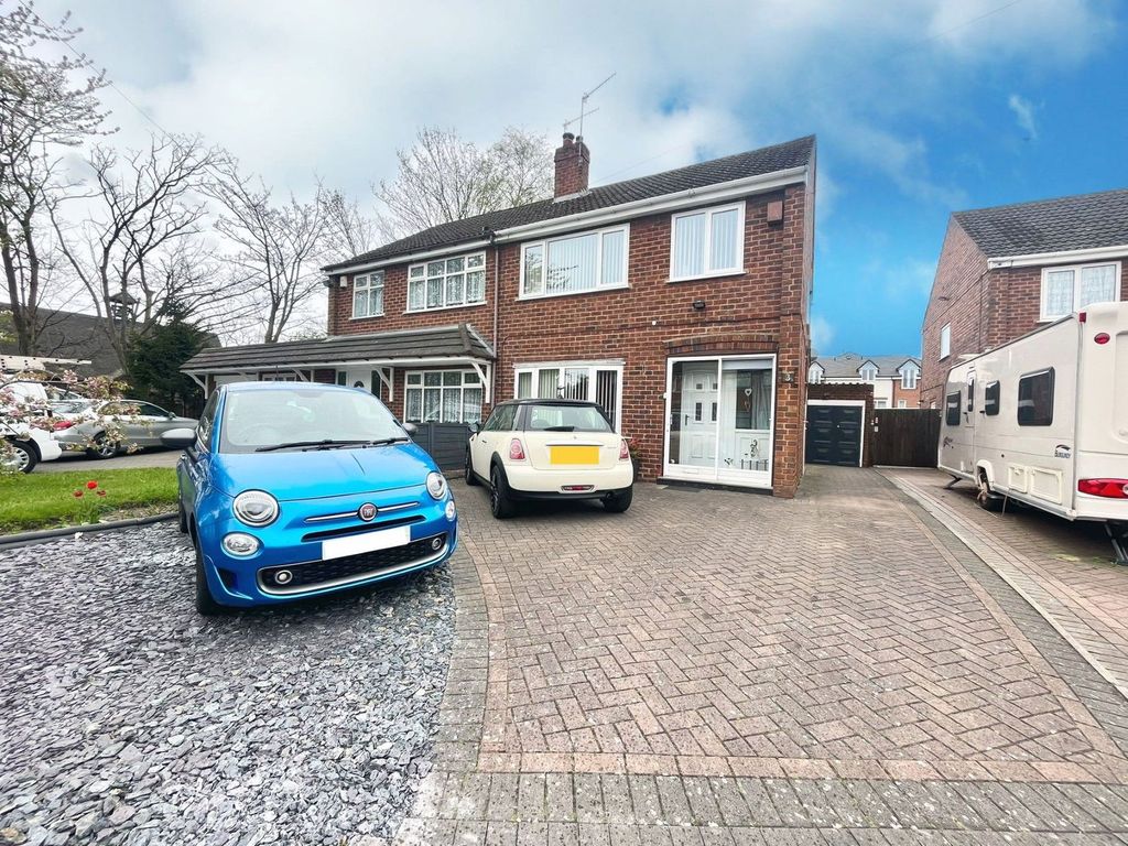 Property photo 1 of 24