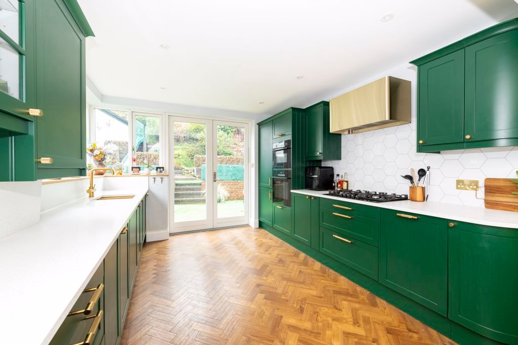 Property photo 3 of 18 Photo 1