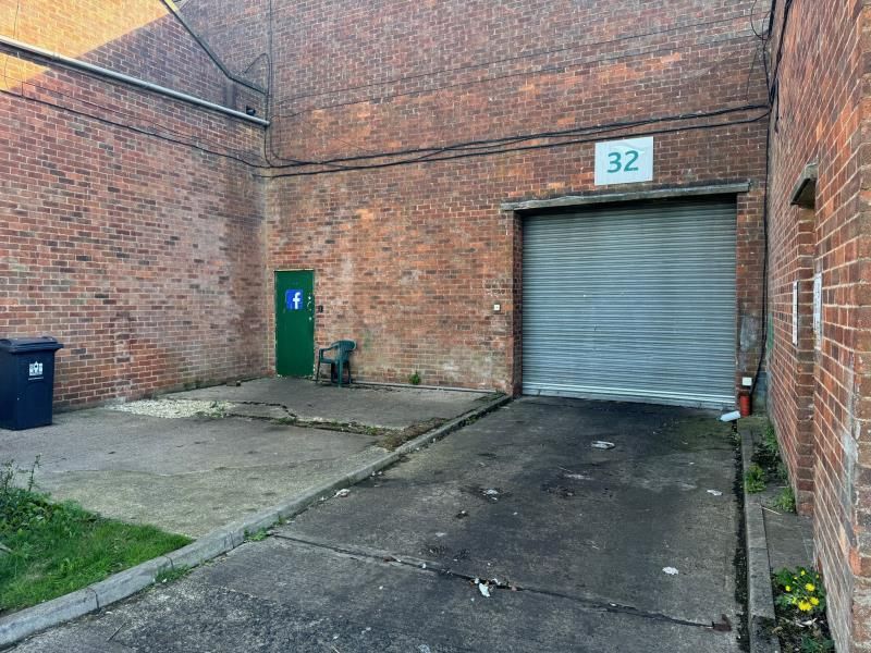 Property photo 2 of 3