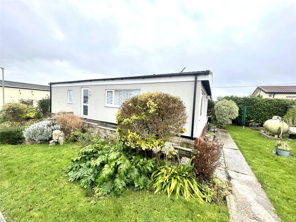 Property photo 1 of 22 Picture No. 02