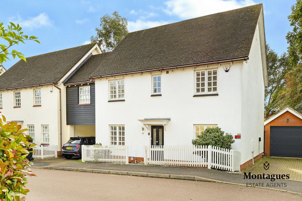 Property photo 1 of 27 Photo 25