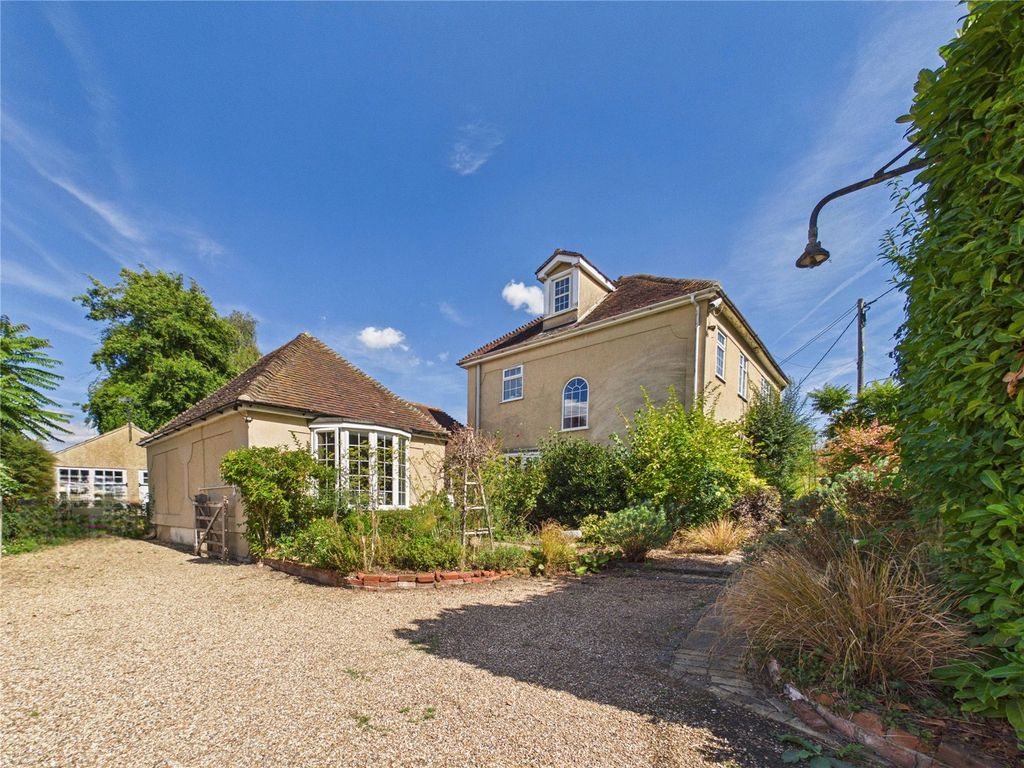Property photo 1 of 38 Picture No. 51